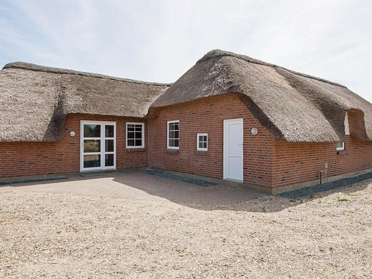 12 Person Holiday Home In Ringk Bing Ringkøbing Εξωτερικό φωτογραφία